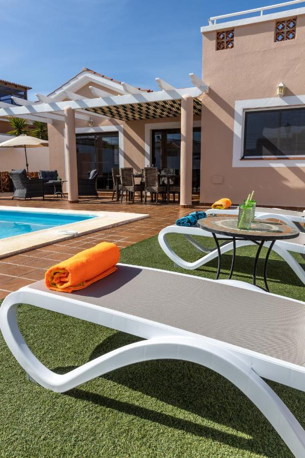 Villa With Private Pool, Near Beach And Golf Caleta De Fuste- Villa Charlotte Costa De Antigua Luaran gambar