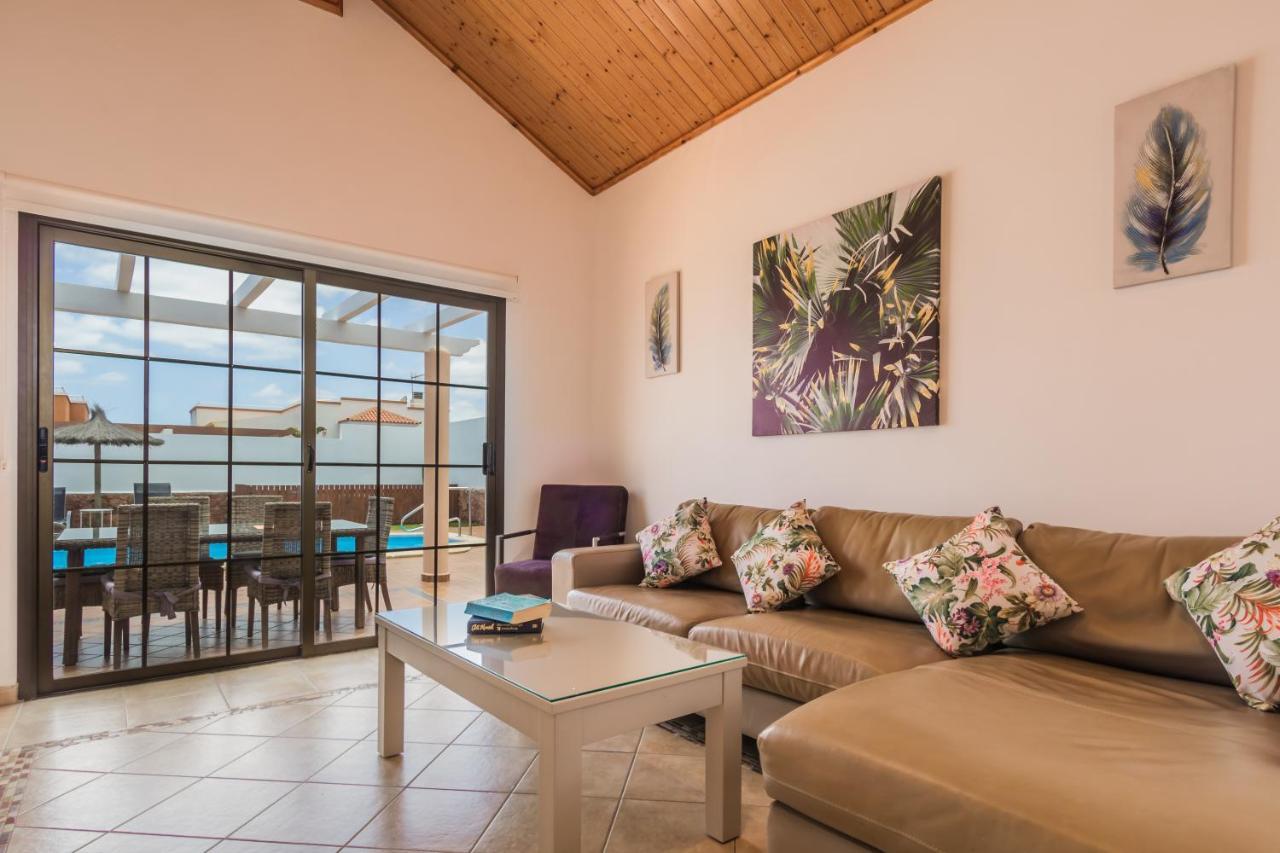 Villa With Private Pool, Near Beach And Golf Caleta De Fuste- Villa Charlotte Costa De Antigua Luaran gambar