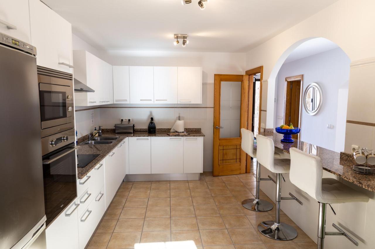 Villa With Private Pool, Near Beach And Golf Caleta De Fuste- Villa Charlotte Costa De Antigua Luaran gambar